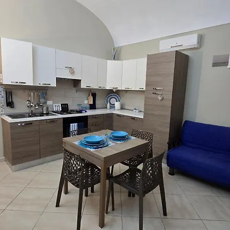 Pasithea House